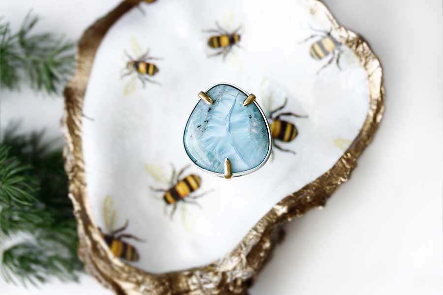 Bee Love Oyster Shell Grit & Grace Studio 