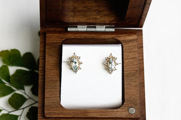 Handcrafted Walnut Stud Earring Box Andrea Bonelli 