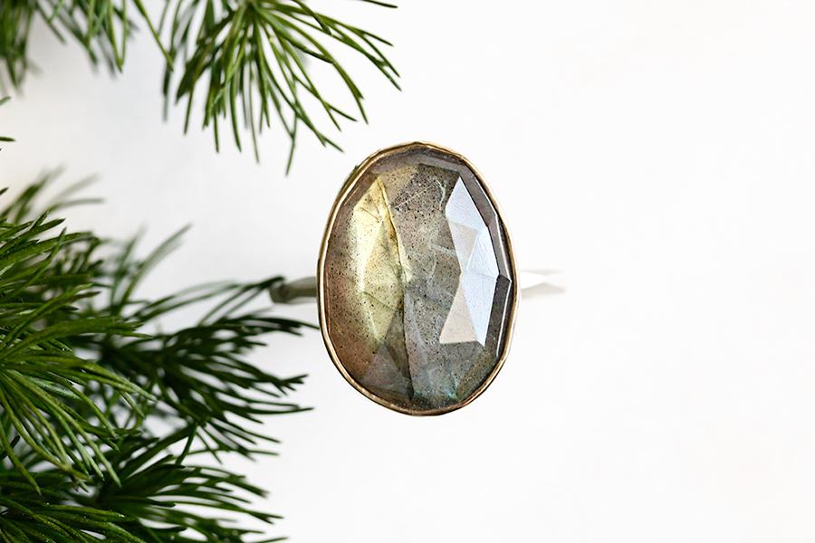 Labradorite Facet Ring Andrea Bonelli Jewelry 