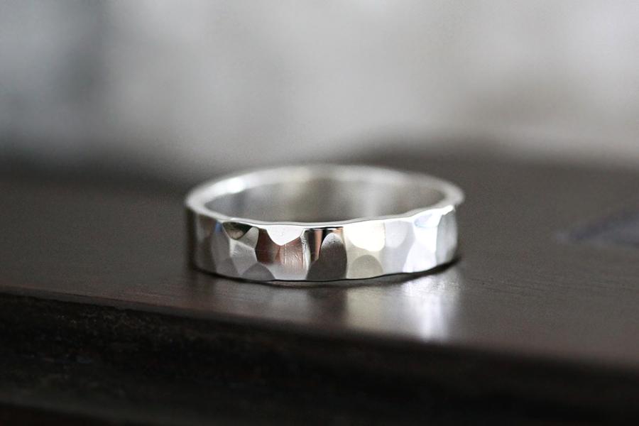 Hammered Band Andrea Bonelli Jewelry 