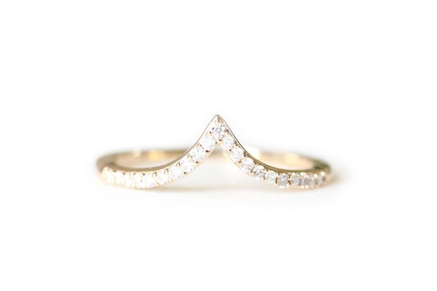 Creste Diamond Chevron Ring Andrea Bonelli 14k Yellow Gold