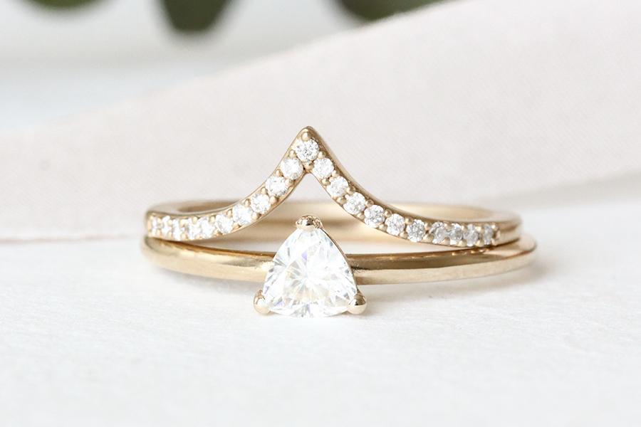 Creste Diamond Chevron Ring Andrea Bonelli 