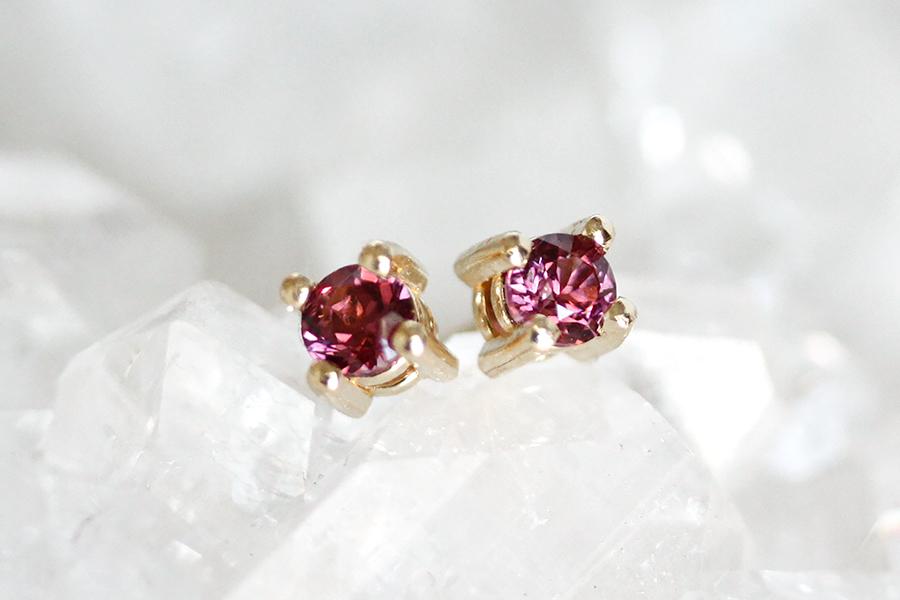 Rhodolite Garnet Studs Andrea Bonelli Jewelry 