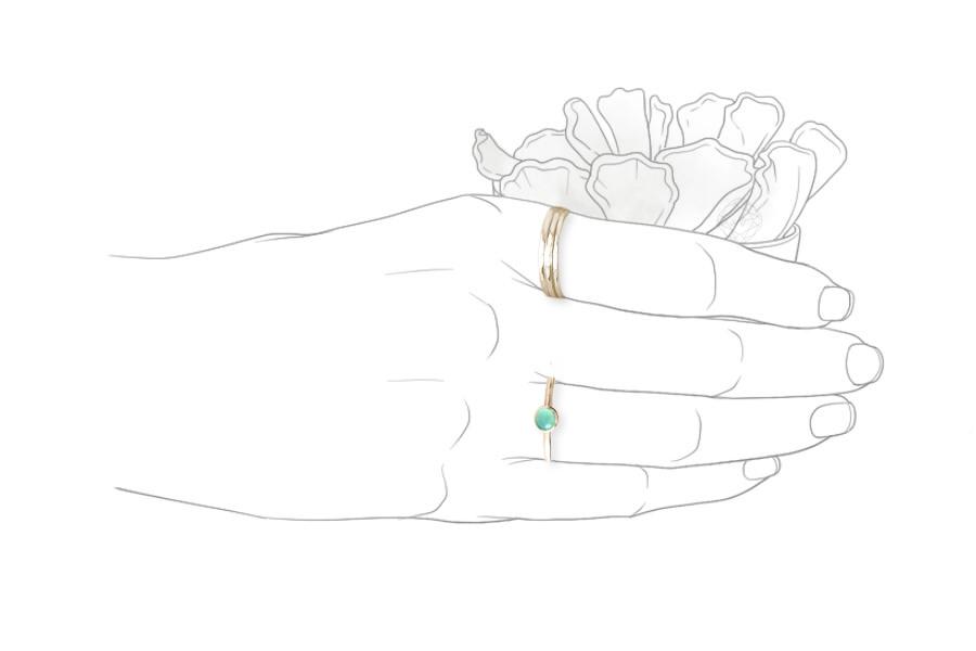 Aria Chrysoprase Stacking Ring Andrea Bonelli Jewelry 