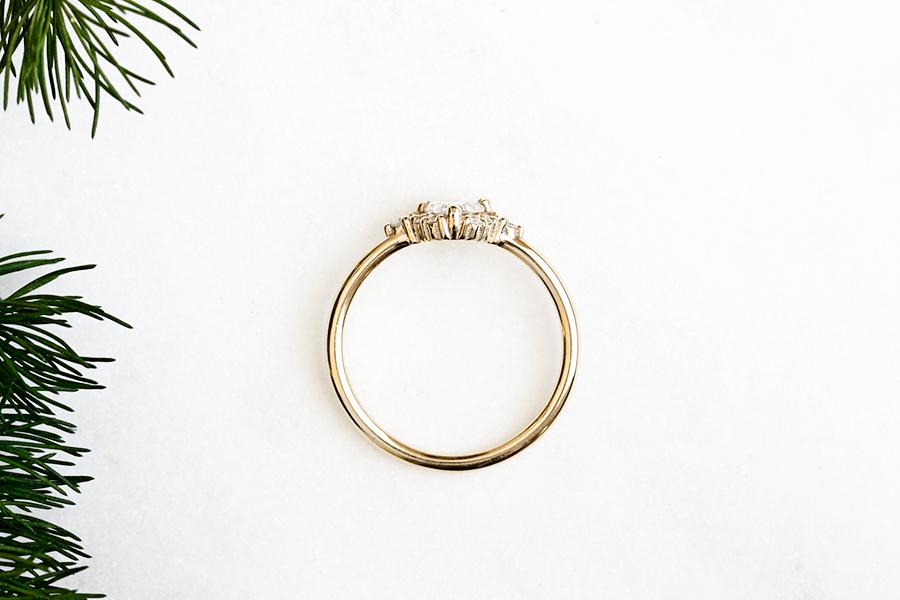 Isobel halo diamond ring Andrea Bonelli Jewelry 
