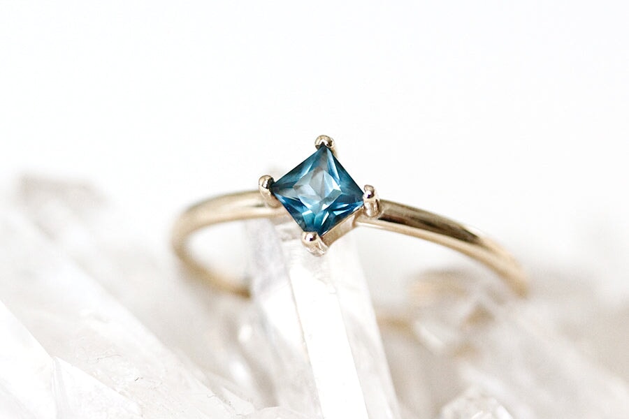 Tavi London Blue Topaz Ring Andrea Bonelli 