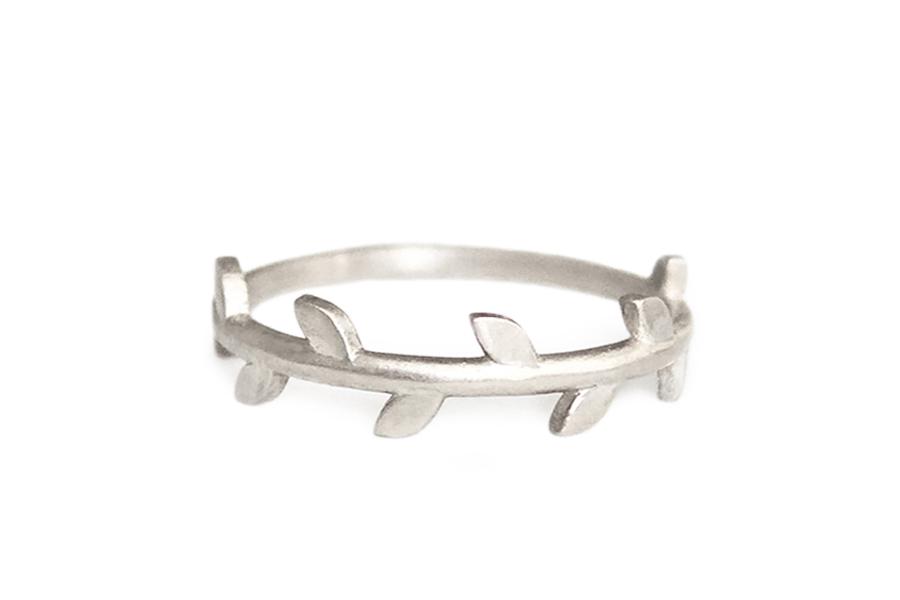 Silver Vine Ring Andrea Bonelli Jewelry 